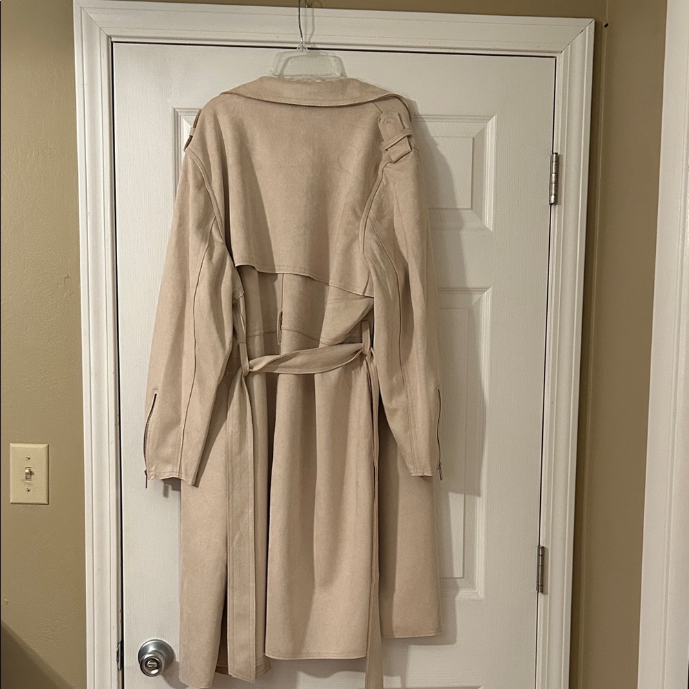 Magaschoni Beige Trench Coat - Picture 8 of 15